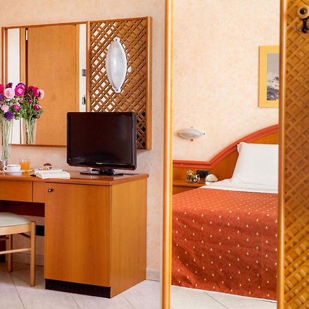 Hotel Gabriella Ντιάνο Μαρίνα Εξωτερικό φωτογραφία