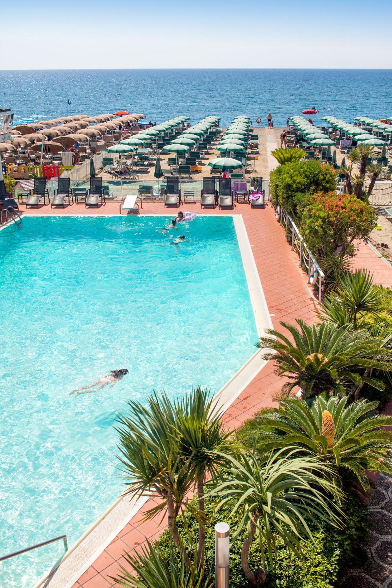 Hotel Gabriella Ντιάνο Μαρίνα Εξωτερικό φωτογραφία