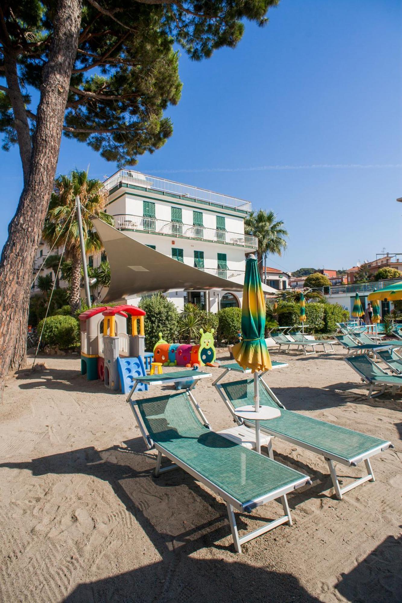 Hotel Gabriella Ντιάνο Μαρίνα Εξωτερικό φωτογραφία