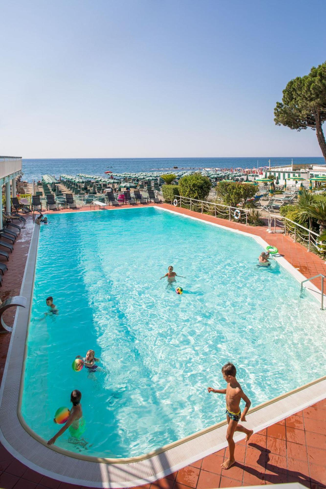 Hotel Gabriella Ντιάνο Μαρίνα Εξωτερικό φωτογραφία